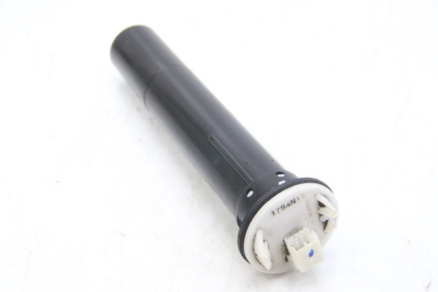 photo de INDICATORE LIVELLO CARBURANTE APRILIA SR 2T 50 (2012 - 2017) - Vista principale