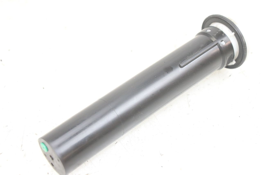 photo de INDICATORE LIVELLO CARBURANTE APRILIA SR 2T 50 (2012 - 2017) - Altra angolazione