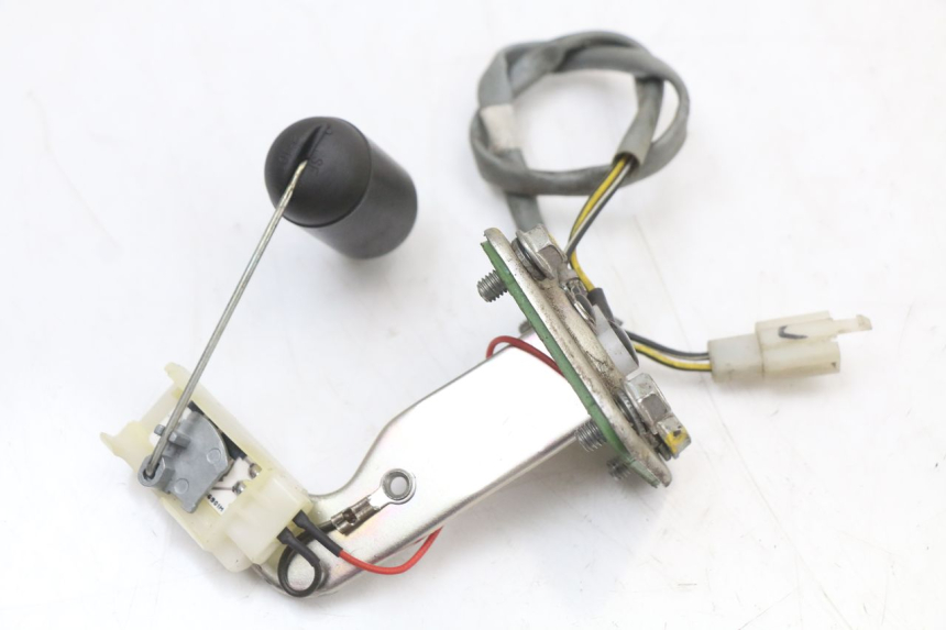 photo de INDICATORE LIVELLO CARBURANTE APRILIA SR 2T 50 (2018 - 2022) - Dettaglio del componente