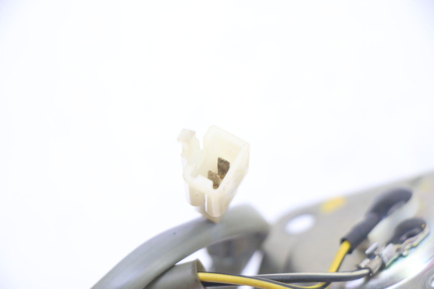 photo de INDICATORE LIVELLO CARBURANTE APRILIA SR 2T 50 (2018 - 2022) - Altra angolazione