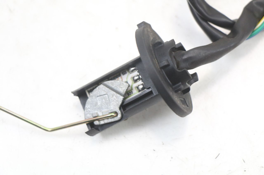 photo de Livello serbatoio carburante VASTRO STREET X 4T 50 (2016 - 2021) - Dettaglio del componente