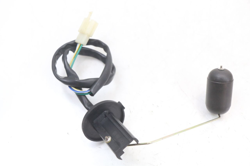 photo de Livello serbatoio carburante VASTRO STREET X 4T 50 (2016 - 2021) - Altra angolazione