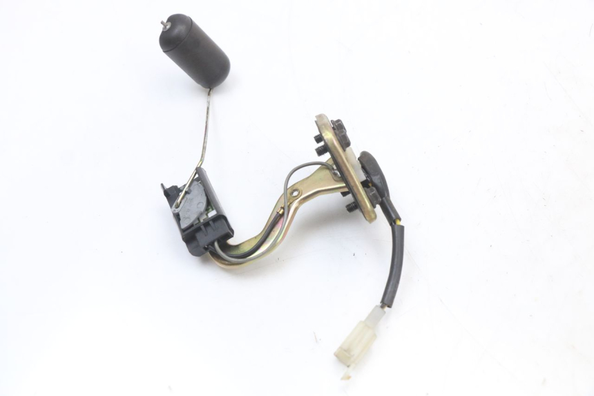 photo de SERBATOIO GALLEGGIANTE PEUGEOT STREETZONE 2T 50 (2014 - 2019) - Zoom sullo stato d'uso