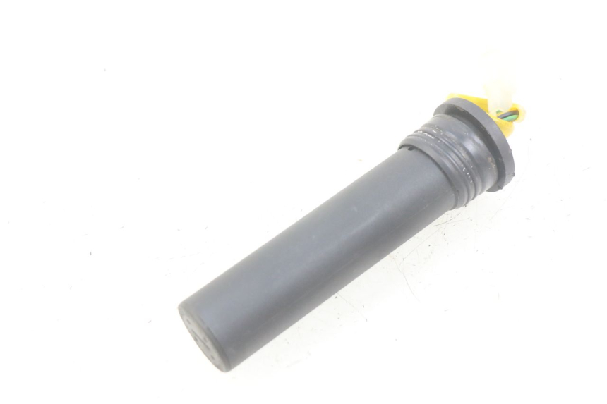 photo de INDICATORE LIVELLO CARBURANTE MBK STUNT NAKED 50 (2004 - 2018) - Zoom sullo stato d'uso
