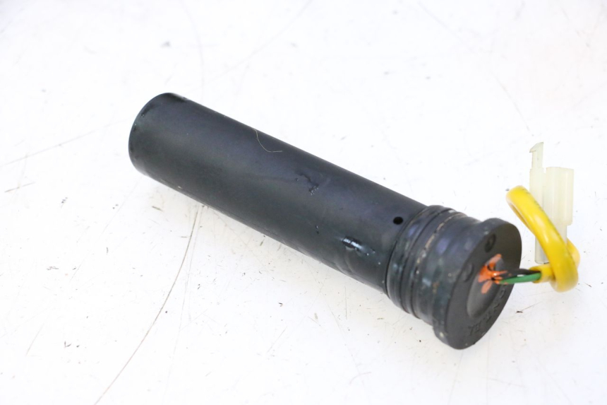 photo de INDICATORE LIVELLO CARBURANTE MBK STUNT NAKED 50 (2004 - 2018) - Vista principale
