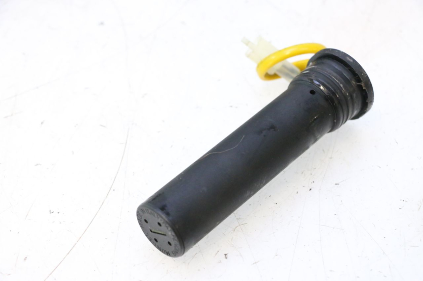 photo de INDICATORE LIVELLO CARBURANTE MBK STUNT NAKED 50 (2004 - 2018) - Dettaglio del componente
