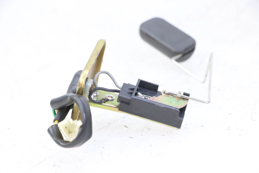 photo de Livello serbatoio carburante SYM FIDDLE 3 III 50 (2014 - 2020) - Altra angolazione