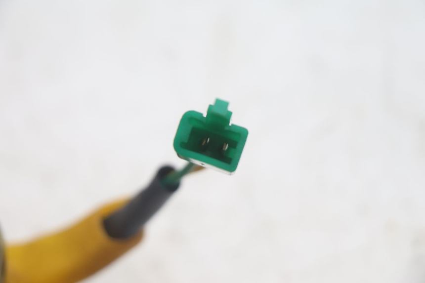 photo de INDICATORE LIVELLO CARBURANTE PEUGEOT TREKKER 50 (1995 - 2004) - Altra angolazione