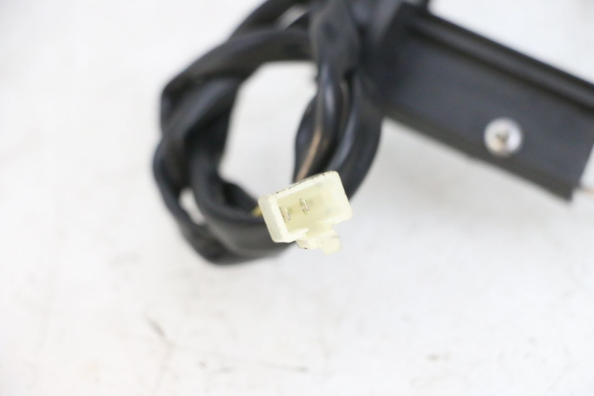 photo de SERBATOIO GALLEGGIANTE PEUGEOT TWEET PRO EFI 4T 50 (2021 - 2022) - Altra angolazione