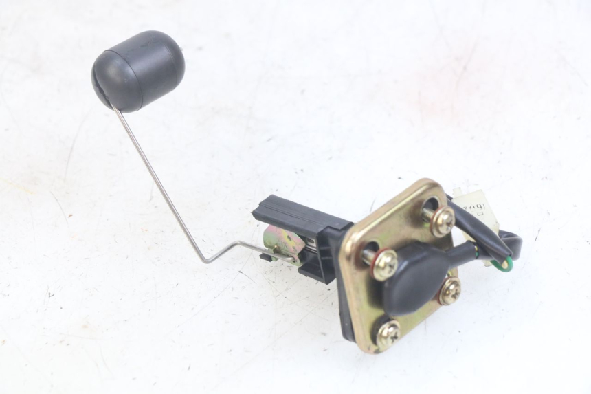 photo de INDICATORE LIVELLO CARBURANTE PEUGEOT TWEET 125 (2018 - 2021) - Vista principale