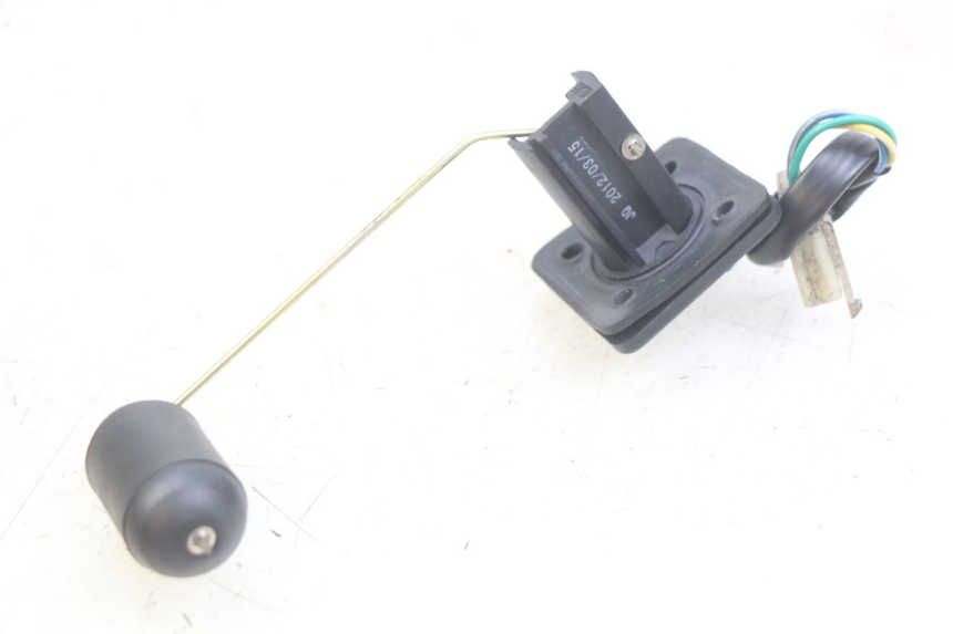 photo de INDICATORE LIVELLO CARBURANTE PEUGEOT V-CLIC VCLIC 50 (2007 - 2013) - Dettaglio del componente