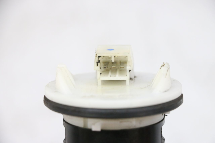 photo de INDICATORE LIVELLO CARBURANTE PIAGGIO VESPA GTS SUPER IE 125 (2009 - 2016) - Vista d'insieme del prodotto