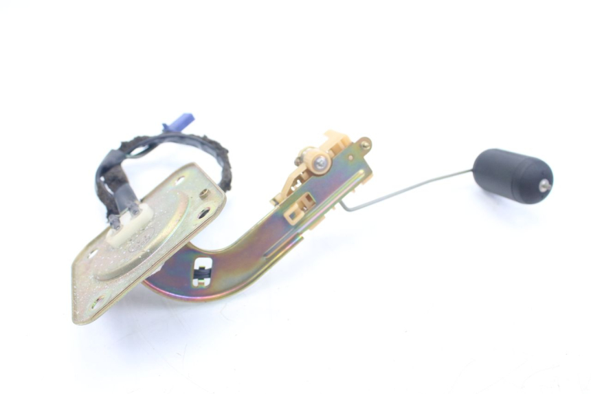 photo de INDICATORE LIVELLO CARBURANTE HONDA VFR FI RC46 800 (1998 - 2001) - Altra angolazione