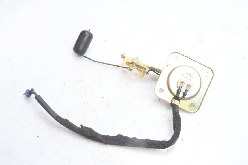 photo de INDICATORE LIVELLO CARBURANTE HONDA VFR FI RC46 800 (1998 - 2001) - Vista d'insieme del prodotto