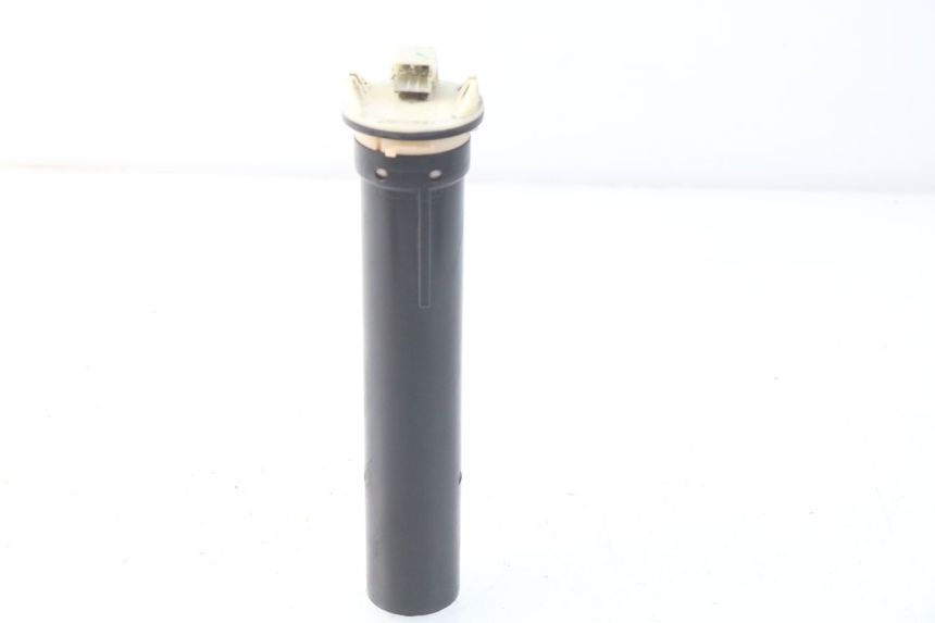 photo de INDICATORE LIVELLO CARBURANTE PIAGGIO X8 125 (2004 - 2007) - Dettaglio del componente