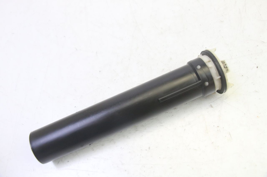 photo de INDICATORE LIVELLO CARBURANTE PIAGGIO X8 125 (2004 - 2007) - Vista principale