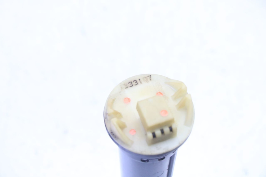 photo de INDICATORE LIVELLO CARBURANTE PIAGGIO X9 EVOLUTION 125 (2003 - 2007) - Dettaglio del componente