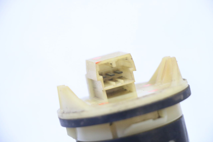 photo de INDICATORE LIVELLO CARBURANTE PIAGGIO X9 EVOLUTION 125 (2003 - 2007) - Altra angolazione