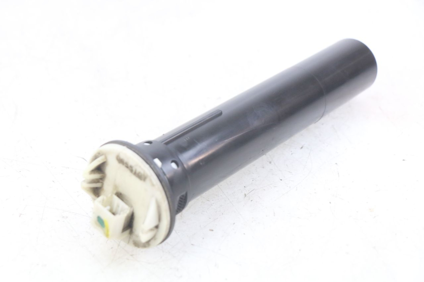 photo de INDICATORE LIVELLO CARBURANTE PIAGGIO XEVO - X EVO 125 (2007 - 2017) - Vista principale