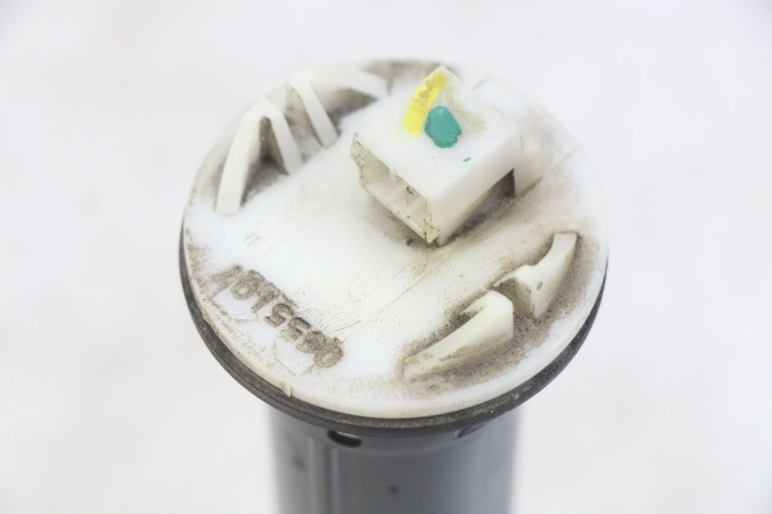 photo de INDICATORE LIVELLO CARBURANTE PIAGGIO XEVO - X EVO 125 (2007 - 2017) - Dettaglio del componente