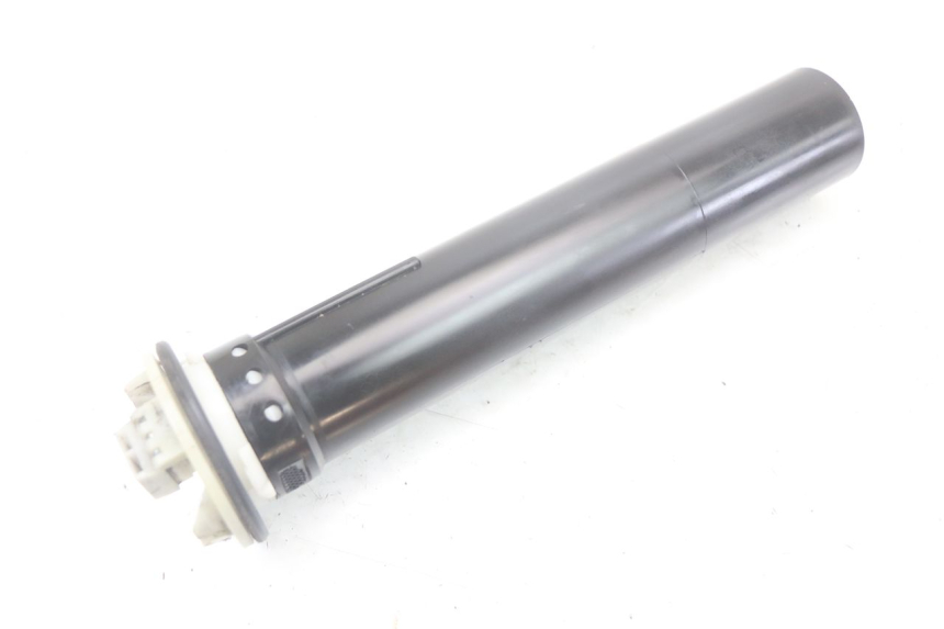 photo de INDICATORE LIVELLO CARBURANTE PIAGGIO XEVO - X EVO 125 (2007 - 2017) - Zoom sullo stato d'uso