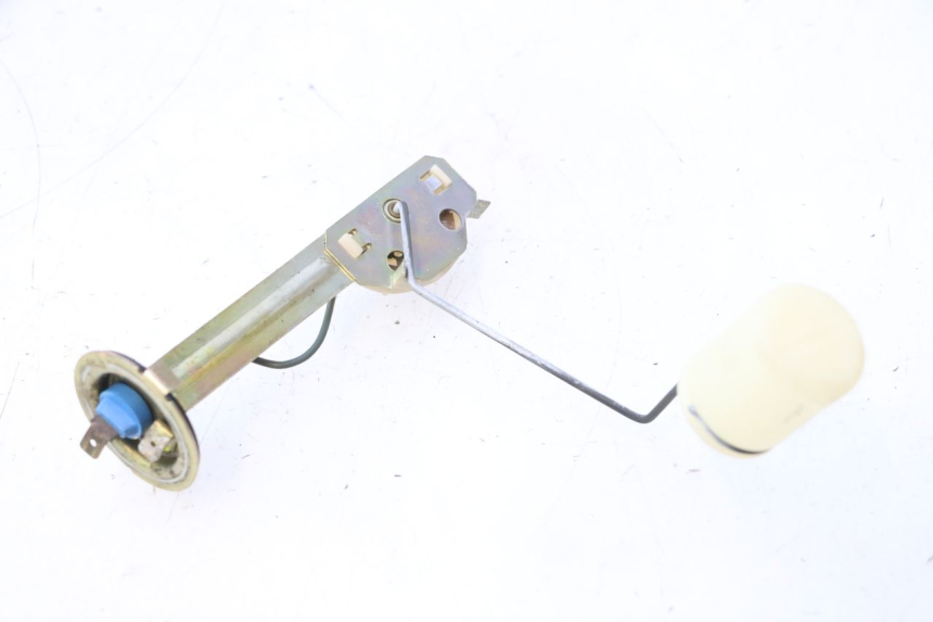 photo de INDICATORE LIVELLO CARBURANTE YAMAHA YP MAJESTY 125 (1998 - 2001) - Dettaglio del componente