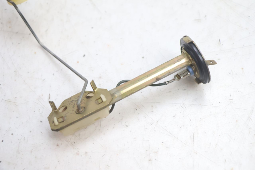 photo de SERBATOIO GALLEGGIANTE YAMAHA YP MAJESTY 125 (2002 - 2006) - Zoom sullo stato d'uso