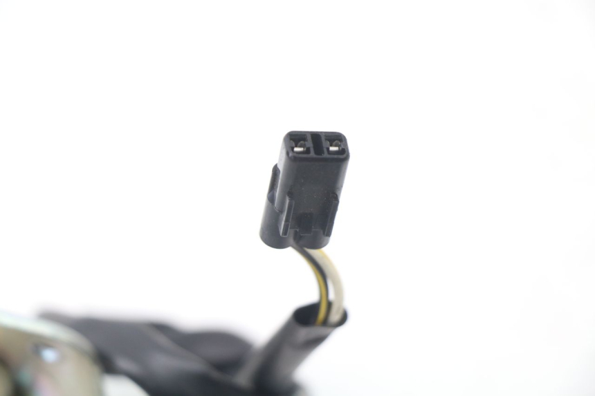 photo de Livello serbatoio carburante KAWASAKI Z ABS 750 (2007 - 2013) - Zoom sullo stato d'uso