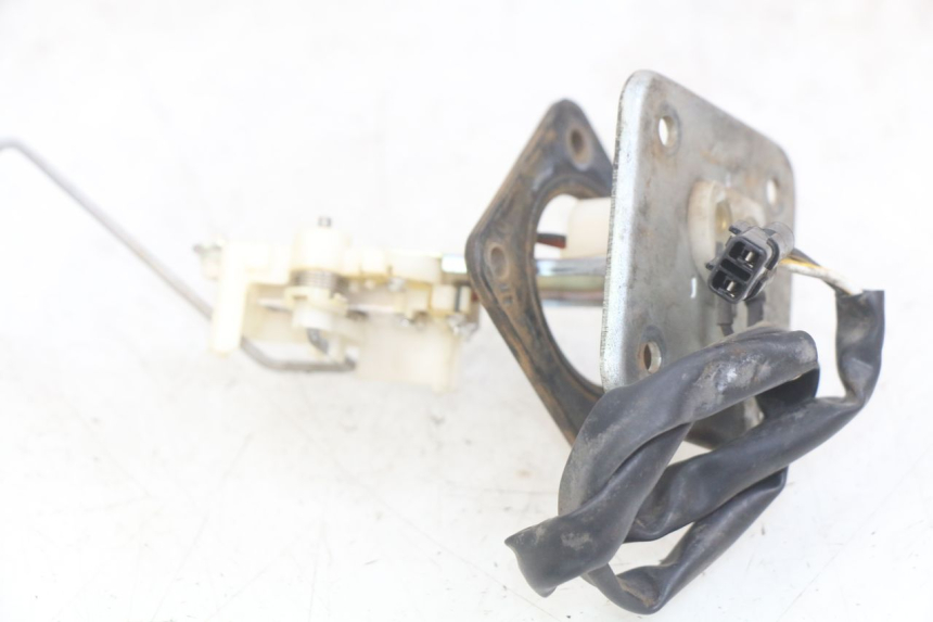 photo de INDICATORE LIVELLO CARBURANTE KAWASAKI Z 750 (2007 - 2013) - Altra angolazione