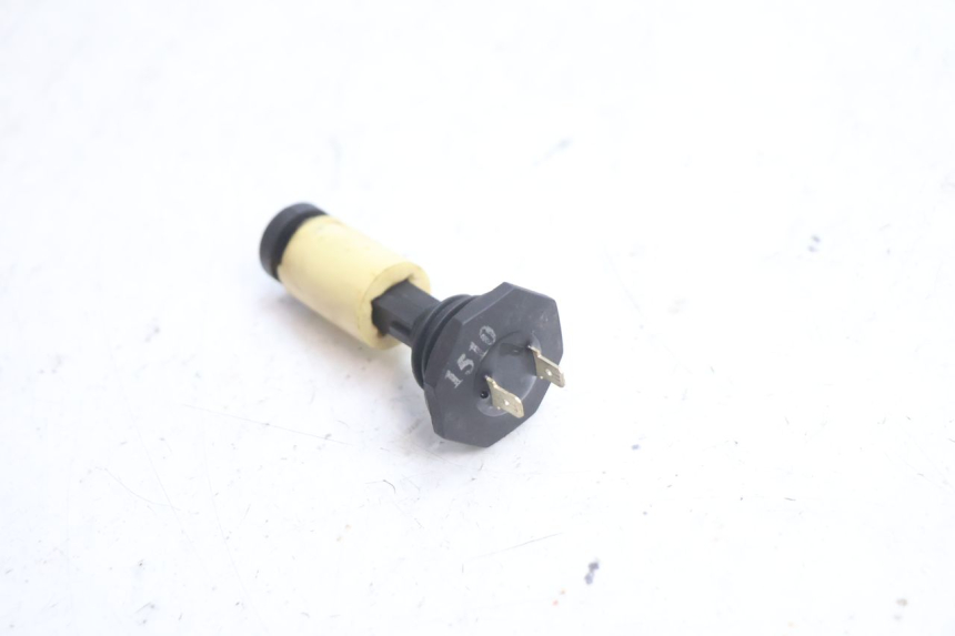 photo de INDICATORE LIVELLO CARBURANTE PIAGGIO ZIP 2T 50 (2009 - 2019) - Zoom sullo stato d'uso