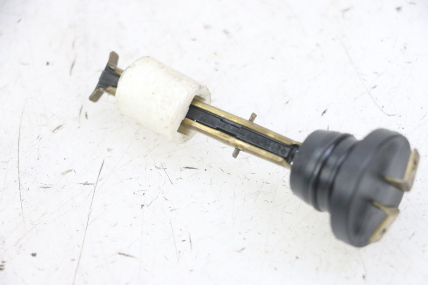 photo de LIVELLO OLIO SERBATOIO MBK BOOSTER SPIRIT NAKED 50 (2004 - 2017) - Zoom sullo stato d'uso