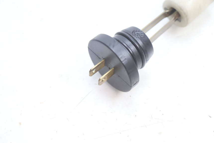 photo de LIVELLO OLIO SERBATOIO PEUGEOT BUXY 50 (1993 - 1998) - Dettaglio del componente