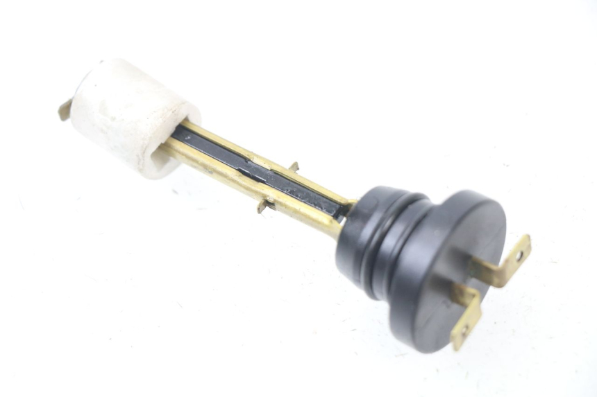 photo de INDICATORE LIVELLO OLIO YAMAHA BW'S 50 (2004 - 2017) - Vista principale