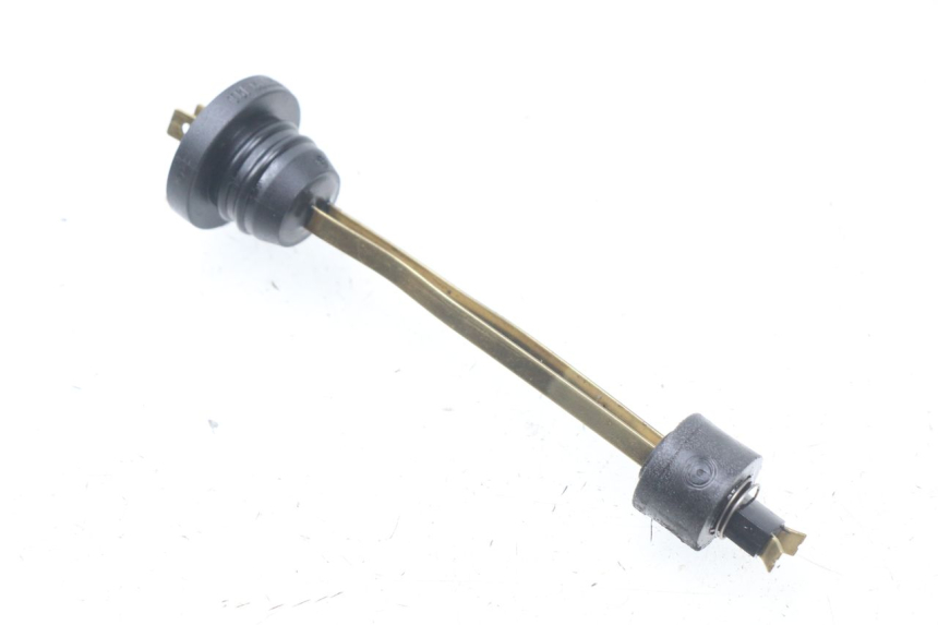 photo de LIVELLO OLIO SERBATOIO PEUGEOT CITYSTAR 50 (2013 - 2017) - Zoom sullo stato d'uso