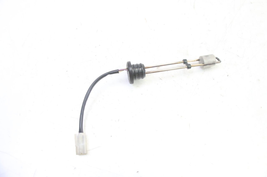 photo de SERBATOIO OLIO GALLEGGIANTE APRILIA ETX 125 (1998 - 2002) - Zoom sullo stato d'uso