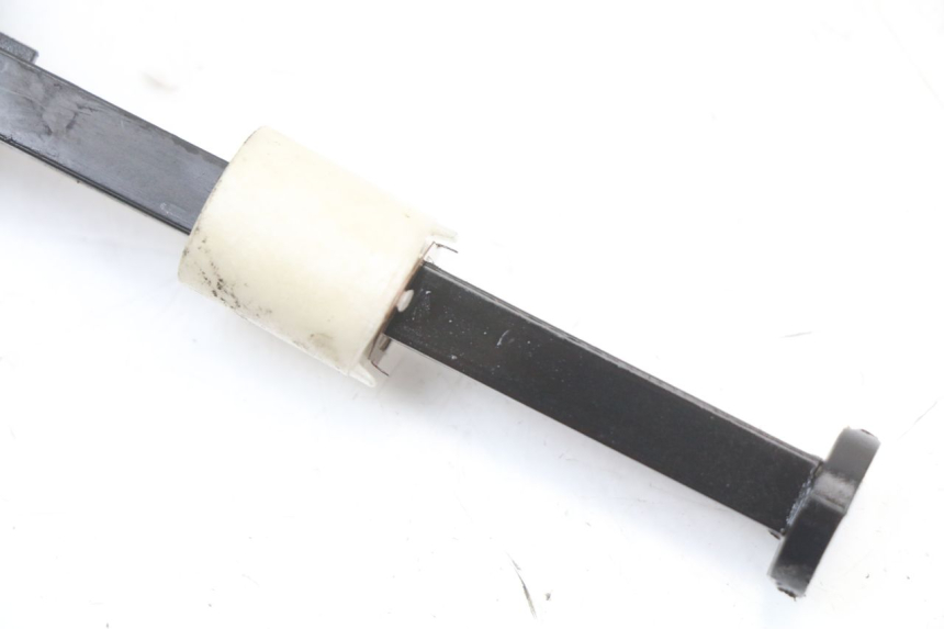 photo de INDICATORE LIVELLO OLIO PIAGGIO FLY 2T 50 (2004 - 2017) - Zoom sullo stato d'uso