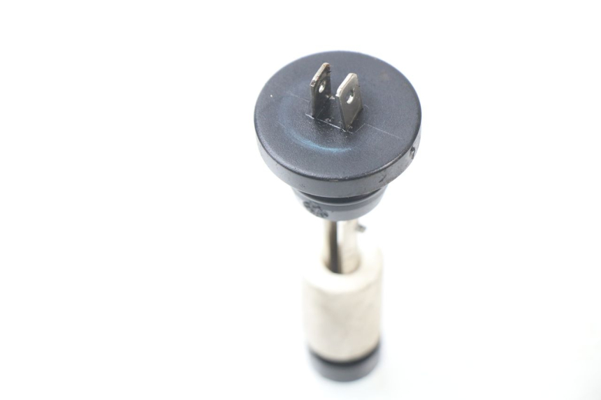 photo de Livello dell'olio nel serbatoio PEUGEOT JET FORCE CARBU 50 (2003 - 2016) - Dettaglio del componente