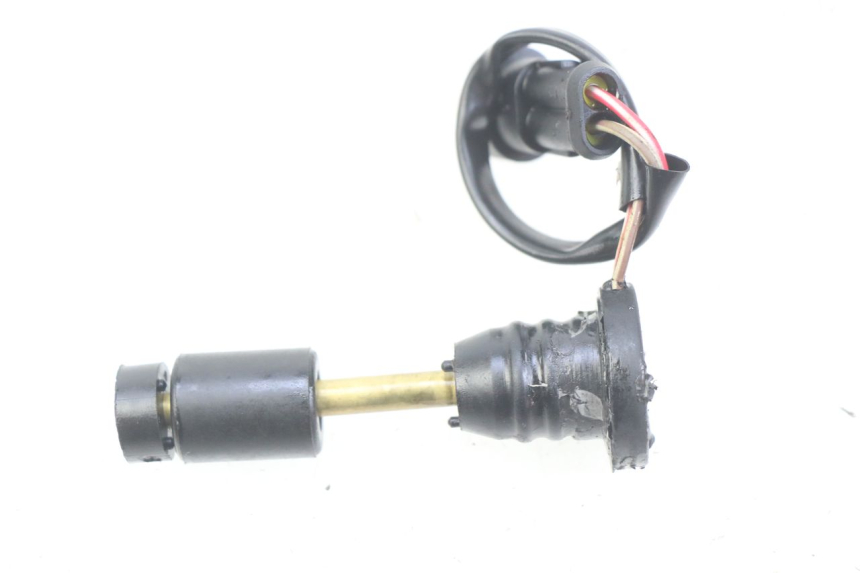 photo de LIVELLO OLIO SERBATOIO RIDE KALLIO 50 (2010 - 2019) - Primo piano tecnico