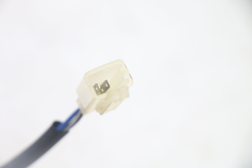 photo de LIVELLO OLIO SERBATOIO PEUGEOT KISBEE 2T 50 (2010 - 2017) - Altra angolazione