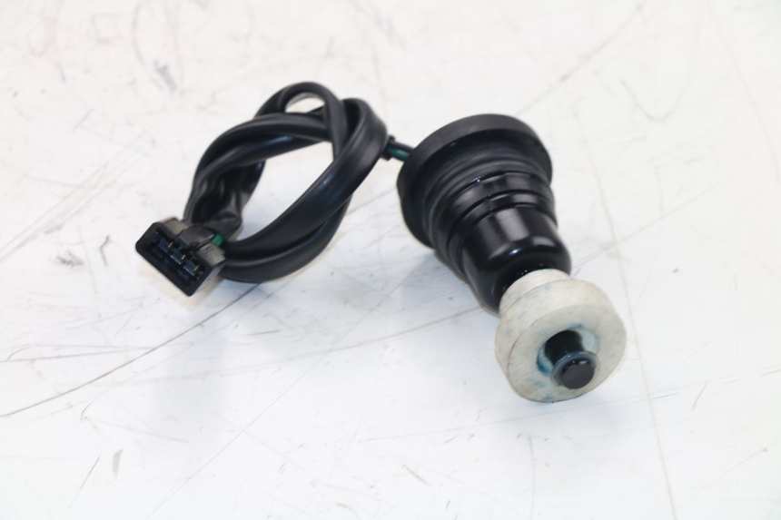 photo de LIVELLO OLIO SERBATOIO KYMCO AGILITY CITY 2T 50 (2008 - 2016) - Vista principale