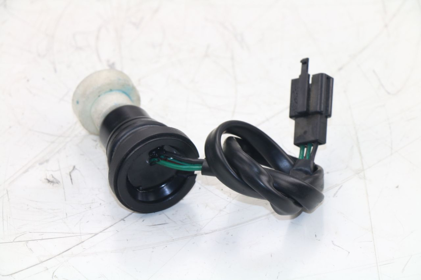 photo de LIVELLO OLIO SERBATOIO KYMCO AGILITY CITY 2T 50 (2008 - 2016) - Zoom sullo stato d'uso