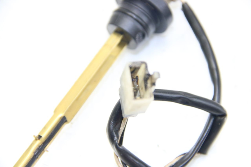 photo de LIVELLO OLIO SERBATOIO PEUGEOT LUDIX 50 (2008 - 2017) - Dettaglio del componente