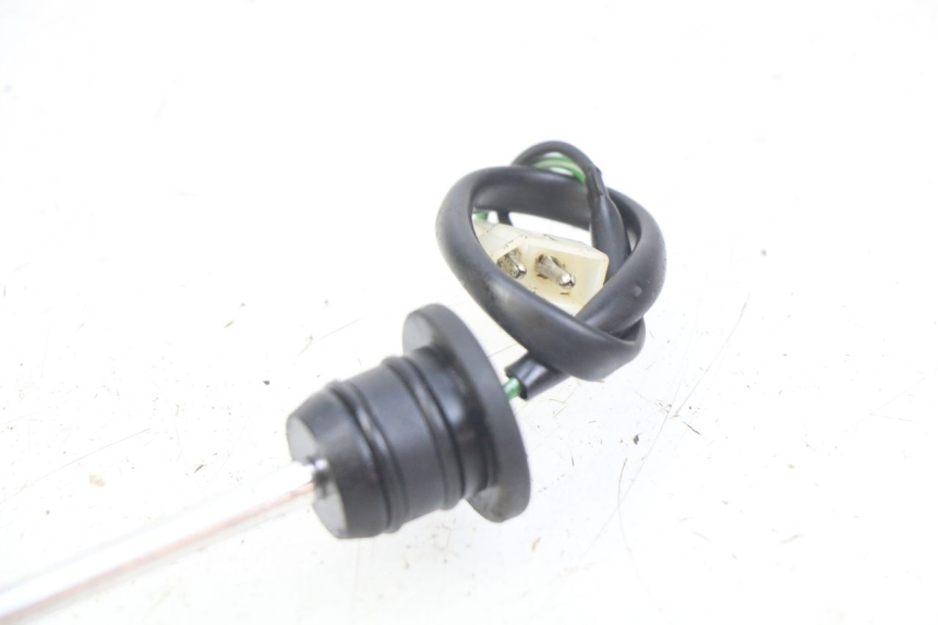 photo de LIVELLO OLIO SERBATOIO RIEJU MRT 50 (2009 - 2017) - Zoom sullo stato d'uso