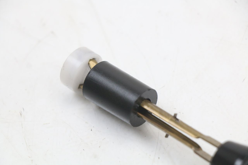 photo de Livello dell'olio nel serbatoio MBK OVETTO ONE 2T 50 (2013 - 2017) - Zoom sullo stato d'uso