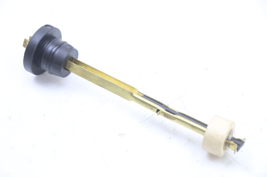 photo de LIVELLO OLIO SERBATOIO PEUGEOT TKR TREKKER FURIOUS 50 (2005 - 2014) - Zoom sullo stato d'uso