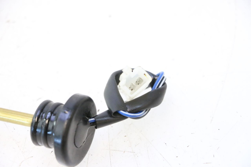 photo de Livello dell'olio nel serbatoio TNT MOTOR ROMA 12' 2T 50 (2007 - 2018) - Zoom sullo stato d'uso
