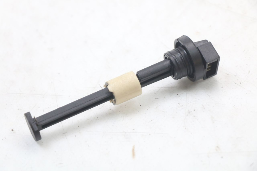 photo de SERBATOIO OLIO GALLEGGIANTE GILERA RUNNER LC 50 (1997 - 1998) - Zoom sullo stato d'uso