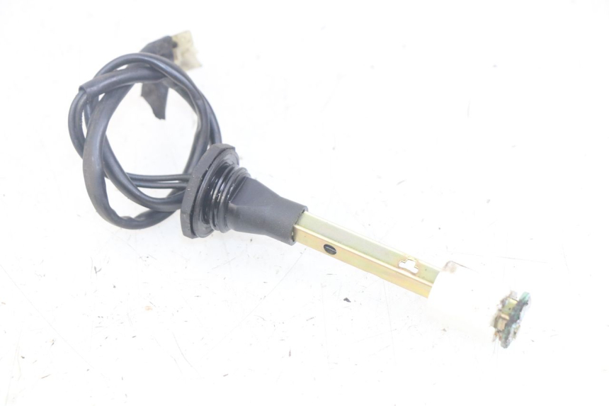 photo de INDICATORE LIVELLO OLIO SUZUKI SMX SUPERMOTARD 50 (1996 - 2001) - Dettaglio del componente