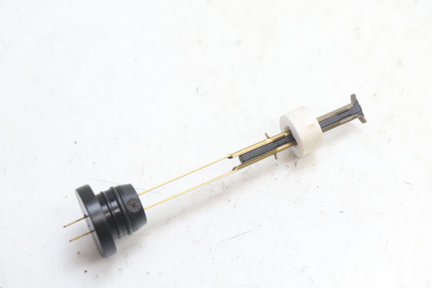 photo de LIVELLO OLIO SERBATOIO PEUGEOT SPEEDFIGHT LC 50 (1996 - 2002) - Dettaglio del componente