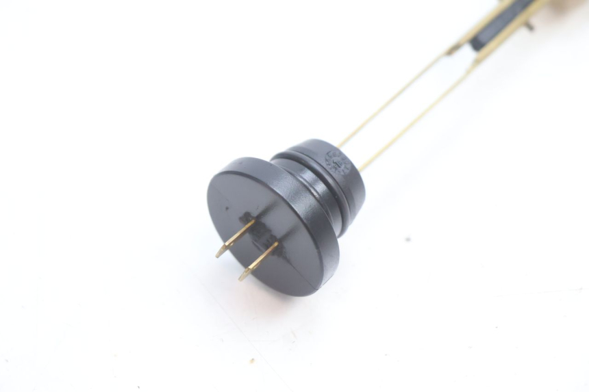 photo de LIVELLO OLIO SERBATOIO PEUGEOT SPEEDFIGHT LC 50 (1996 - 2002) - Dettaglio del componente